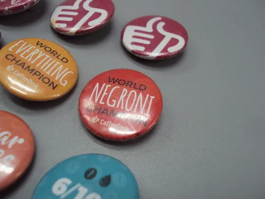 Знак круглый Kolobrzeg Колобжег Польша CoffeeDesk кофе лайк like лот 12 шт №17005 Інтернет-аукціон