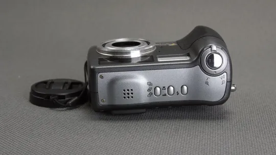 Цифровий фотоапарат Kodak EasyShare DX7630 6.1Mpix с об.Schneider-Kreuznach Variogon 39-117mm Вживане Продаж