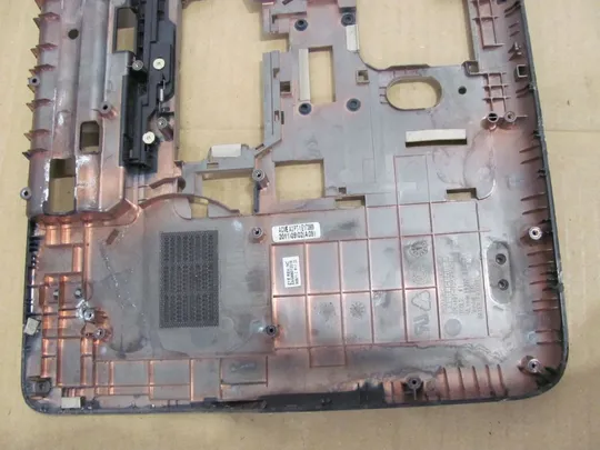 568-2 Кришка дно піддон корпуса 070FM3 3JGM6BCWI10 для Dell XPS 15 L501X L502X P11F оригінал Характеристики