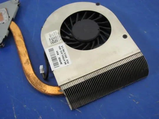 номер0239-25 система охолодження Кулер Охолоджувальний блок Охолоджувальна система Кулери та системи охолодження Охолодження материнської плати cooling system  0T0Y45 60.4TZ01.021 для DELL Vostro 2520 Inspiron 3520 оригінал З аукціону