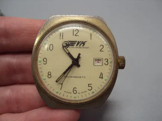 Наручные часы VK Karl-Mark-Stand GDR календарь ГДР не на ходу размер 3,7х3,4 см №14701 Ціна