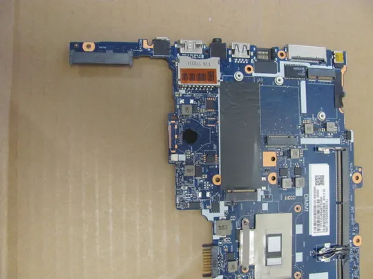 номер1013-5 материнська плата 6050A2892401  SR2F0 I5-6300U   для HP Elitebook 840 G3 G4 Mainboard Материнка Основна плата Системна плата Плата системи Laptop motherboard мамка ноутбучна плата оригінал Інтернет-аукціон