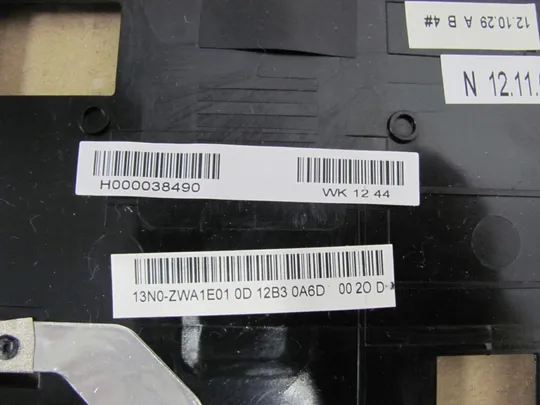 503-3 Кришка панель палмрест тачпад 13N0-ZWA1E01 для Toshiba Satellite C850, C850D оригінал Характеристики