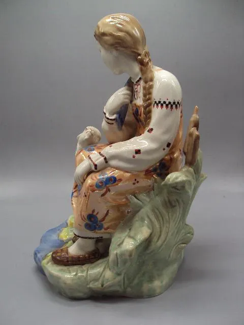 Купити Фигура фарфор СКК Славянск Аленушка и братец Иванушка большая аленушка с козленком сказка 33 см №231