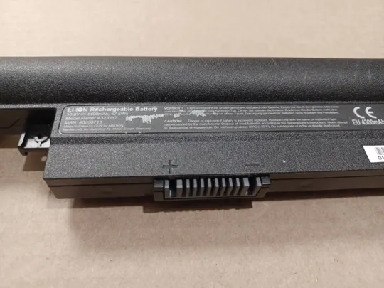 Оригінал АКБ A32-D17 10.8V 47.5WH для Medion Akoya E7415 E7415T E7419 E7416 Erazer P7647 P7643 E7420 P764 Продаж