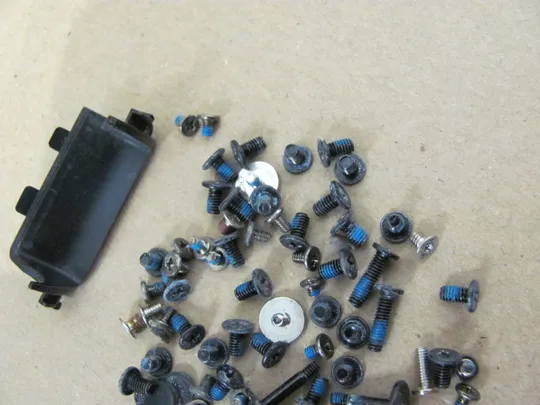 440-21 комплектуюче гвинти   для  HP Pavilion DV7 DV7-6000 DV7T  G4 G6 G7  оригінал З аукціону