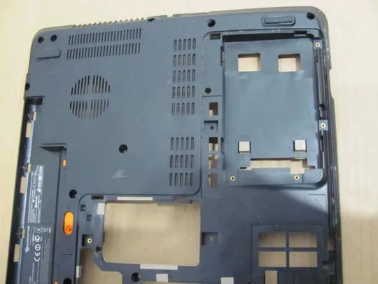 номер0100-7 Кришка дно піддон корпуса 13N0-A8A0C01 для Packard Bell Easynote LE69KB EG70 оригінал Продаж