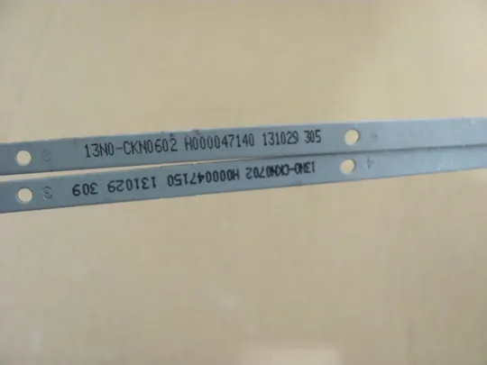 500-8 кріплення з петлями 13N0-CKN0602 для Toshiba Satellite C50 C50D C50D-A оригінал Характеристики