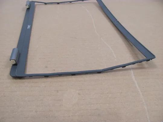 863-10 рамка матриці 46M.0PHCS.0003 0FWJNY для Dell Latitude 5520 5530 5531 Precision 3570 3571 оригінал З аукціону