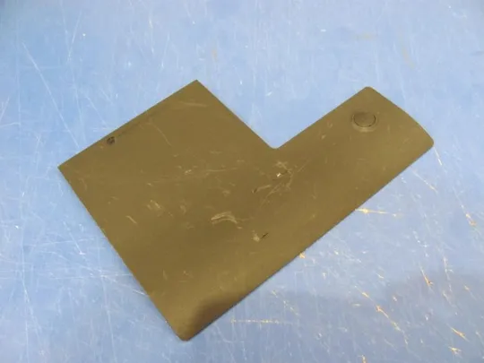 №225-3 сервісна кришка AP0TZ000D00 для SAMSUNG 355E 365E оригінал Ціна