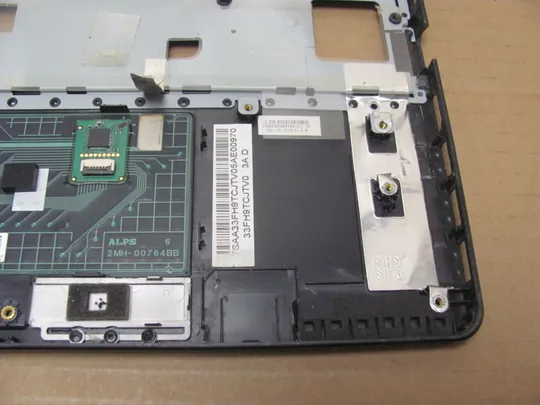 номер0967-23 кришка корпус топкейс Верхняя панель палмрест cover-C тачпад 33FH9TCJV0 для Fujitsu LifeBook A557 A357  оригінал Недорого