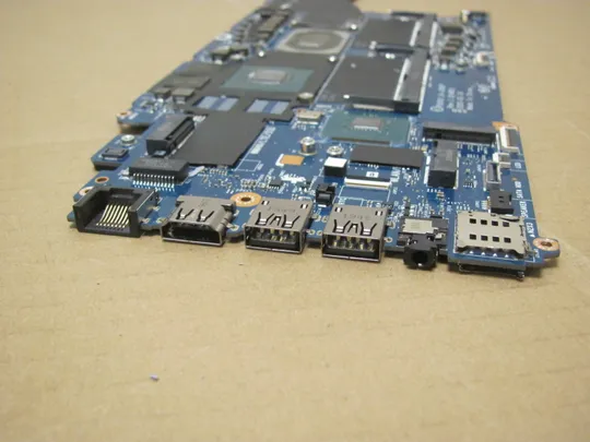 номер0944-7  материнська плата Mainboard Материнка Основна плата Системна плата Плата системи Laptop motherboard мамка ноутбучна плата FDV50 LA-J282P SRH8P i7-10850H для Dell Latitude 5510 5511  Precision 3550 3551  оригінал З аукціону