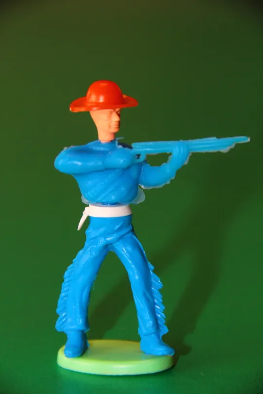 КОВБОЙ З РУШНИЦЕЮ своппет  ГДР  60-65мм Ціна