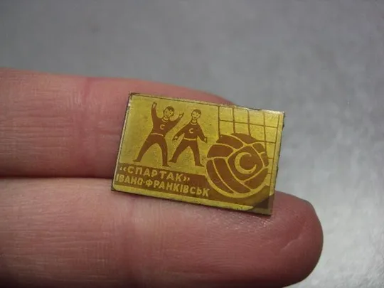 Купити знак футбол фк спартак ивано-франковск №2143