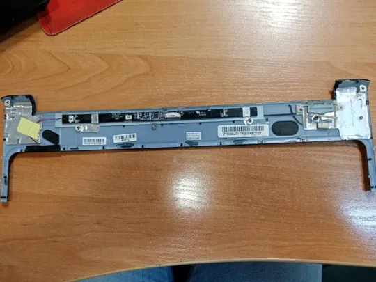 Купити Hp Dv6-2021 планка корпуса с кнопкой включения ZYE38UT1