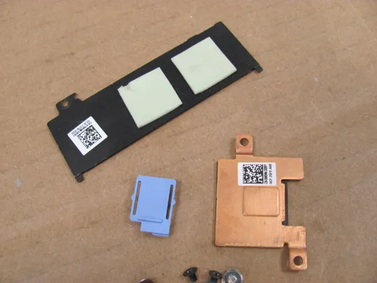 Купити 861-10 комплектуюче кріплення гвинти для  Dell Precision 7550 7750  оригінал