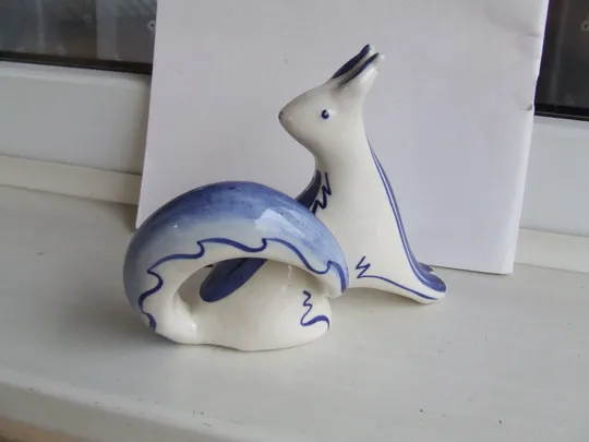 Гжель Білочка Бесарабова раз.16 х 13 см. 1960 р. ссср. З аукціону