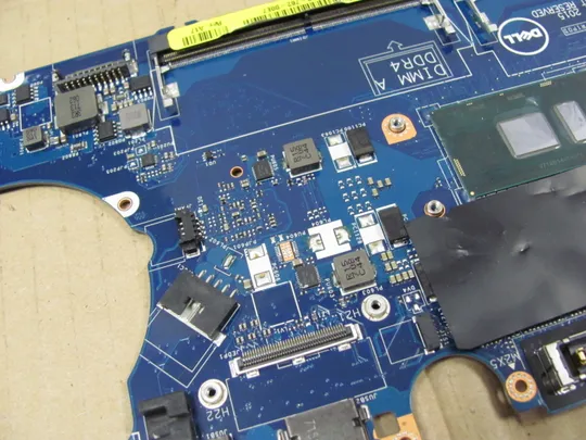 691-36 материнська плата AAZ60 LA-C461P SR2F0  i5-6300U для Dell Latitude E7470 7470 оригінал Торговий майданчик