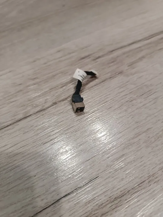 Роз&#039;єм живлення для ноутбука Lenovo IdeaPad 330S-15AST 330S-14AST330S-14IKB - DC30100S000 Ціна