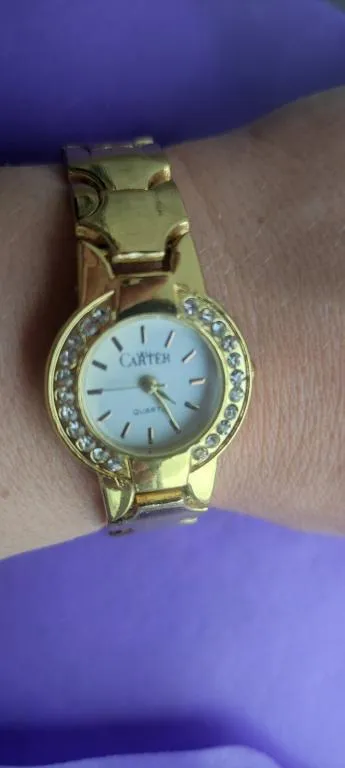 Красивые часы Картер, привезены из Англии, рабочие, выглядят как золотые, камешки-стразы  fr966 Ціна