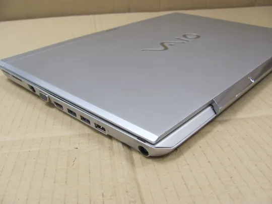 1383 SONY Vaio SVS151E2AM 15,6&quot; FHD i5 3230m 2,6Ghz / 8Gb / 240ssd / Nvidia GT 640m LE 2Gb 128bit / WebCam / LedKeyboard + блок живлення Характеристики