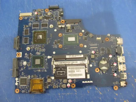 №300-16 материнська плата i7-3517U LA-9101P для Dell Inspiron 15 5521 3521 оригінал Ціна