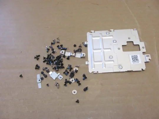 номер0992-4 комплектуюче кріплення гвинти  для Dell Precision 7710 M7710 7720 7730 7740  оригінал Ціна