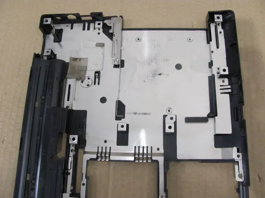 номер0152-4 Кришка. дно, піддон корпуса для FUJITSU LIFEBOOK E752 E781 E782 оригінал Продаж