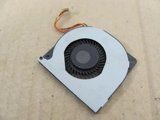 номер0223-23 вентилятор FAN KDB05105HB для Fujitsu U772 U745 оригінал Ціна
