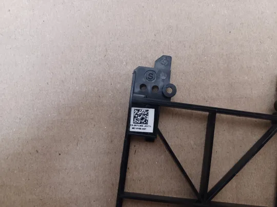 номер1063-5 кріплення фіксатор скоби закріплювач механізм з&#039;єднання fastening шахта корзина 0K7CMX для Dell Latitude E7440  оригінал З аукціону