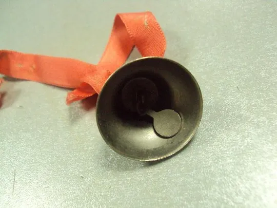 колокольчик выпускник средняя школа ссср №13305м З аукціону