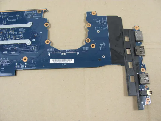 598-23 материнська плата 448.04P16.002M  01AX808 SR2F1  i7-6600U  для Lenovo CARBON X1 Gen 4 оригінал в Україні