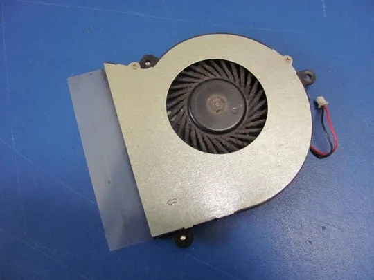 Купити номер0002-24 Вентилятор (кулер, FAN) 13B050-ET3630 для MEDION AKOYA S6212T оригінал