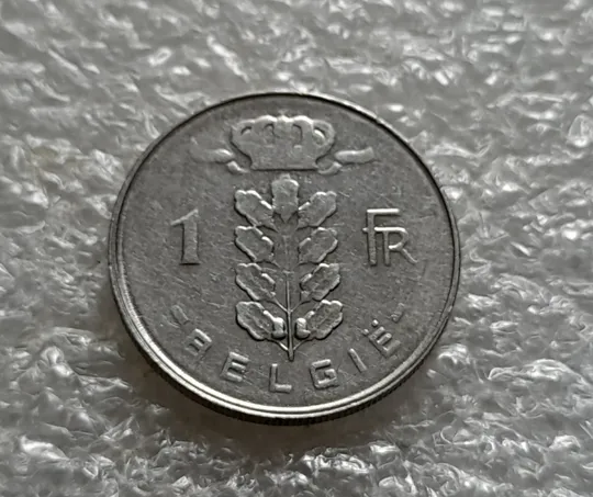 (5614) 1 франк 1965 зміщення зображення Бельгія (Бельгия) легенда голландською 'BELGIË' Продаж