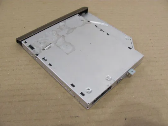 8-31 DVD привід для Dell VOSTRO 3560 V3560 оригінал Інтернет-аукціон