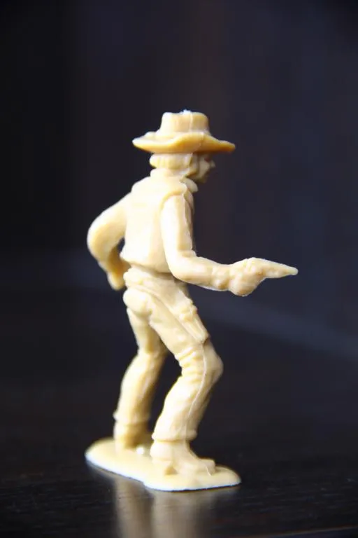 ковбой с пистолетами Domplast ФРГ 65-70мм З аукціону