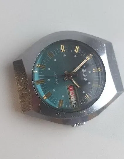 Красивейшие часы Слава СССР рабочие sk563 З аукціону