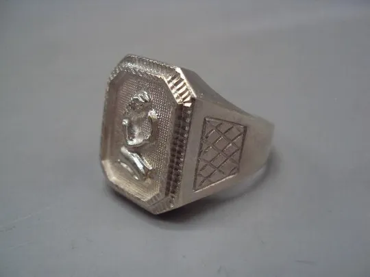 Мужской перстень кольцо печатка зодиак Дева гороскоп серебро Украина вес 9,48 г размер 21 №15145 Характеристики