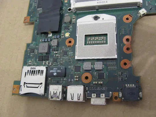 517-9 материнська плата SR17C CP668204-01 CP620570 для FUJITSU LIFEBOOK E754  оригінал Продаж