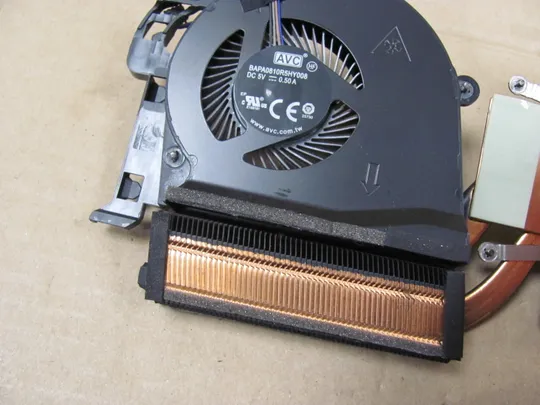 658-8 система охолодження L73359-001 L72294-001 для HP ZBOOK 15 G5 оригінал Недорого