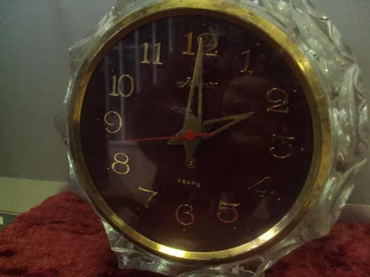 часы настольные маяк кварц хрусталь ссср №10300 Продаж