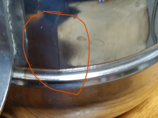 Чайник металевий нержавіючий маленький на 0,8-0,9 л вживаний тріщина в Україні