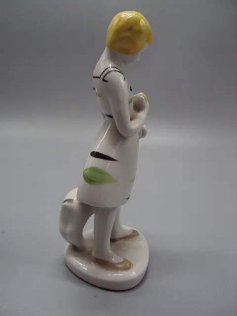 Фигура фарфор полонное ЗХК статуэтка девочка с козленком козликом высота 16 см №15610МЯ Характеристики