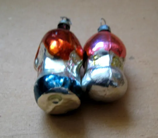 БУДИНОЧОК - ДОМИК = ЯЛИНКОВІ ІГРАШКИ = період СРСР  = 2 шт. Де купити