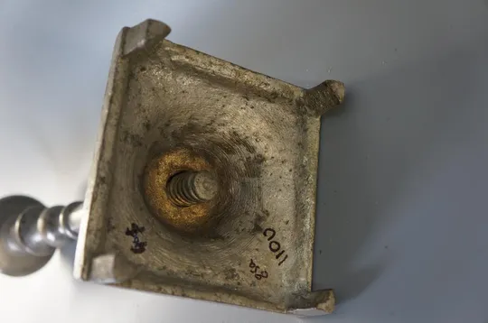 Подсвечник колонна бронза высота 28 см (№85а) №10662 Де купити