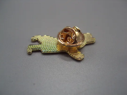 Значок пін білий кролик зайчик в сукні халаті заєць зайка знак брошка №18442 З аукціону