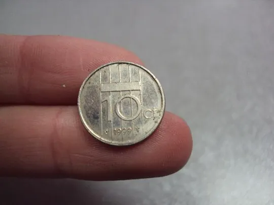 монета нидерланды 10 центов 1999 №8904 Продаж