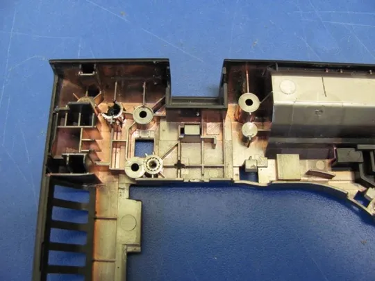 №16-24 Кришка нижня частина (дно, корито, піддон) корпуса 13N0-B6A0501 Lenovo Ideapad Z710 оригінал Продаж