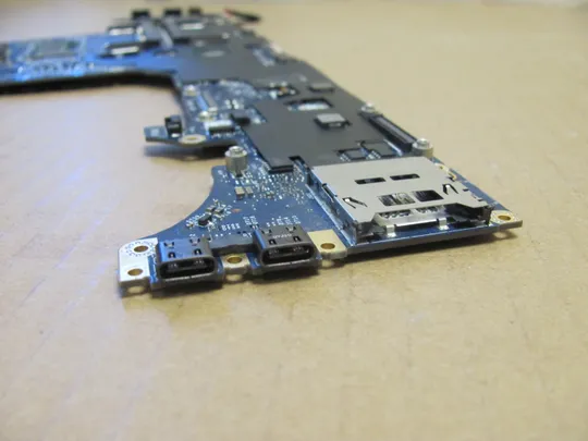 номер0991-5 материнська плата Mainboard Материнка Основна плата Системна плата Плата системи Laptop motherboard мамка ноутбучна плата   SRFCN i7-9850H EDA50 LA-H271P для Dell Precision 7540 M7540 оригінал Характеристики