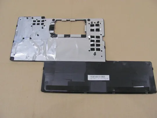 588-10   сервісна кришка 13N0-ZYA0711 для Fujitsu Lifebook N532  оригінал Де купити